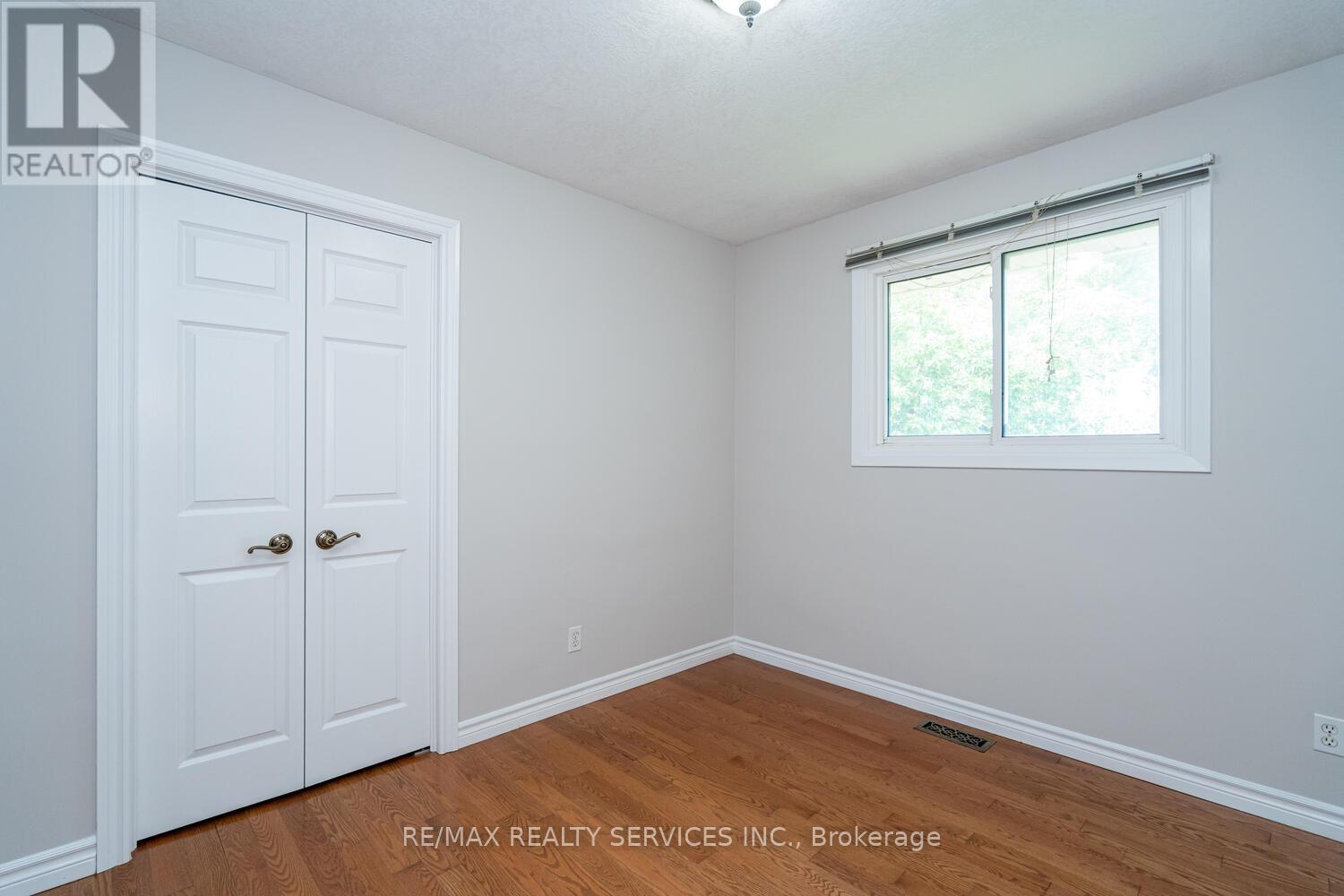 285 Thorncrest Drive, Waterloo, Ontario  N2L 4L2 - Photo 23 - X13467464