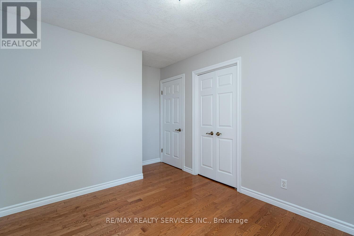 285 Thorncrest Drive, Waterloo, Ontario  N2L 4L2 - Photo 24 - X13467464