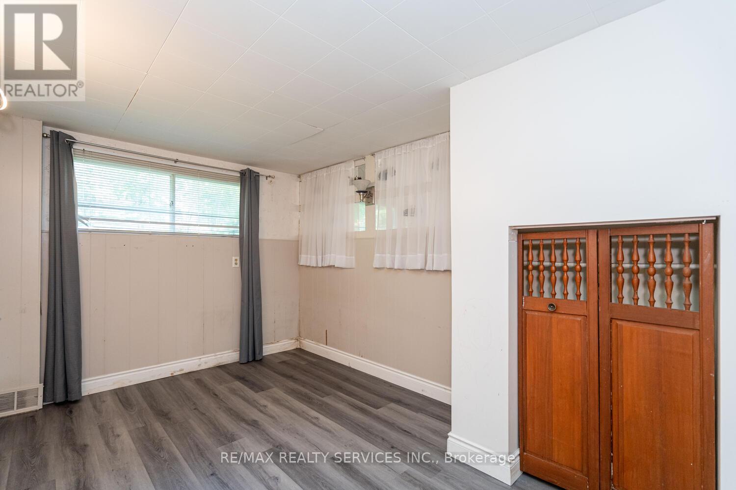 285 Thorncrest Drive, Waterloo, Ontario  N2L 4L2 - Photo 34 - X13467464