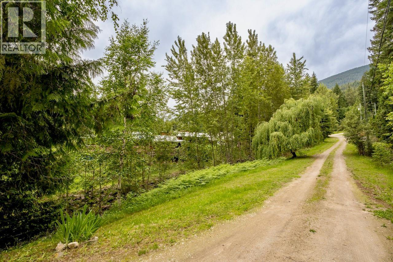 2606 Cedar Avenue Lot# 88, Anglemont, British Columbia  V0E 1M8 - Photo 12 - 10391881