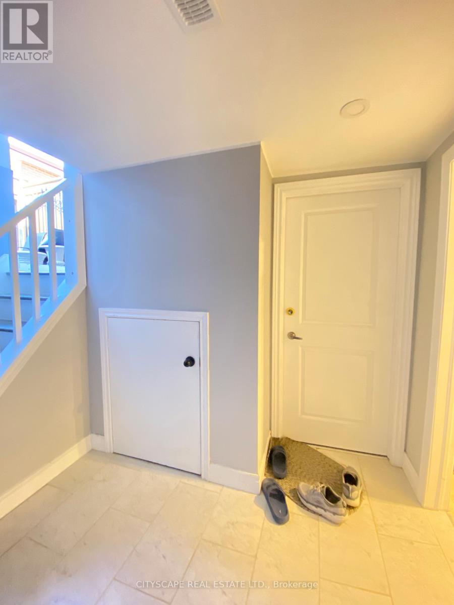 Bsmt A - 135 Bonham Bsmt Boulevard, Mississauga, Ontario  L5M 1C8 - Photo 11 - W13467404