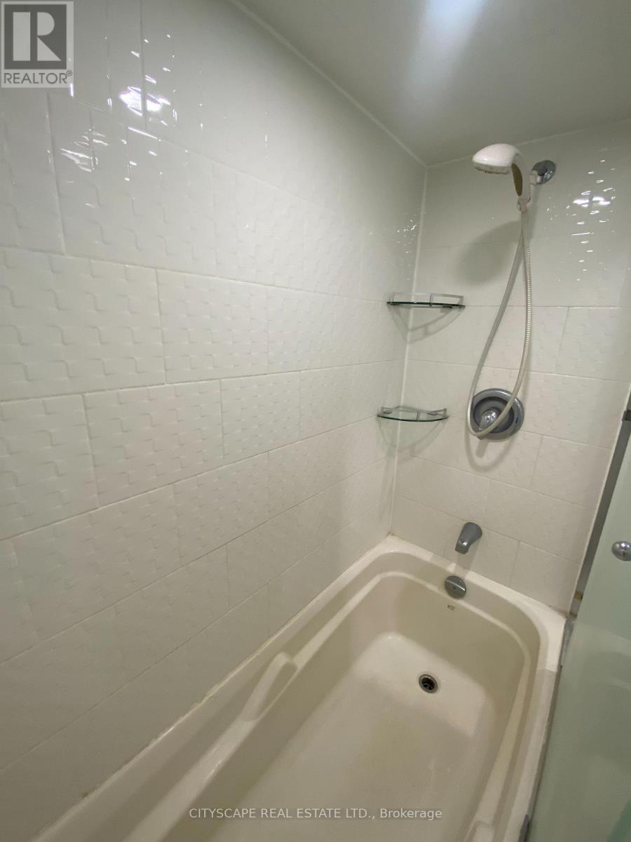 Bsmt A - 135 Bonham Bsmt Boulevard, Mississauga, Ontario  L5M 1C8 - Photo 35 - W13467404