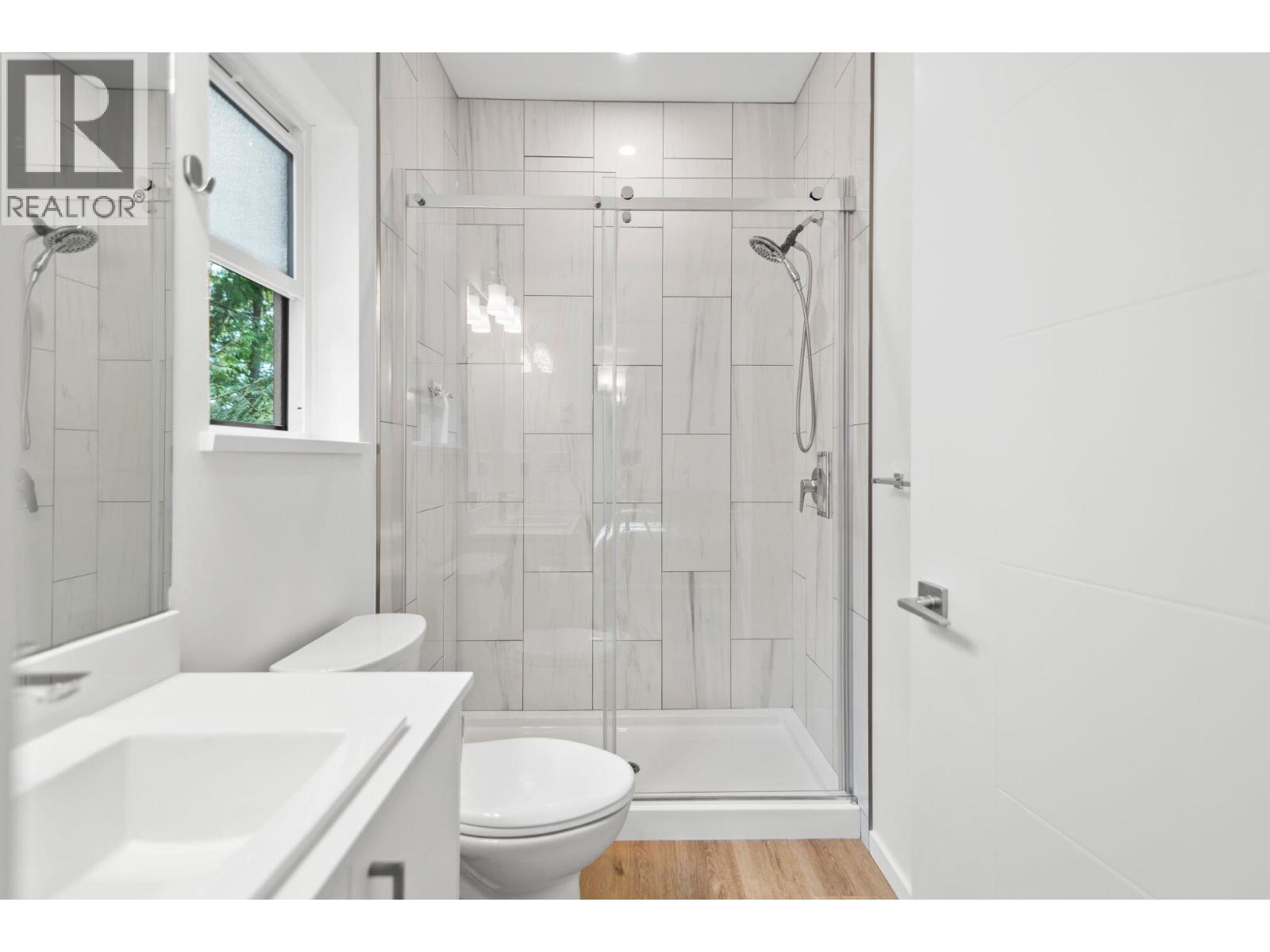 5792 Tillicum Bay Road, Sechelt, British Columbia  V7Z 0C7 - Photo 17 - R3137808
