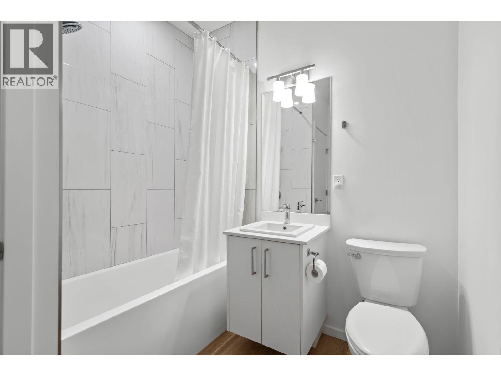5792 Tillicum Bay Road, Sechelt, British Columbia  V7Z 0C7 - Photo 23 - R3137808