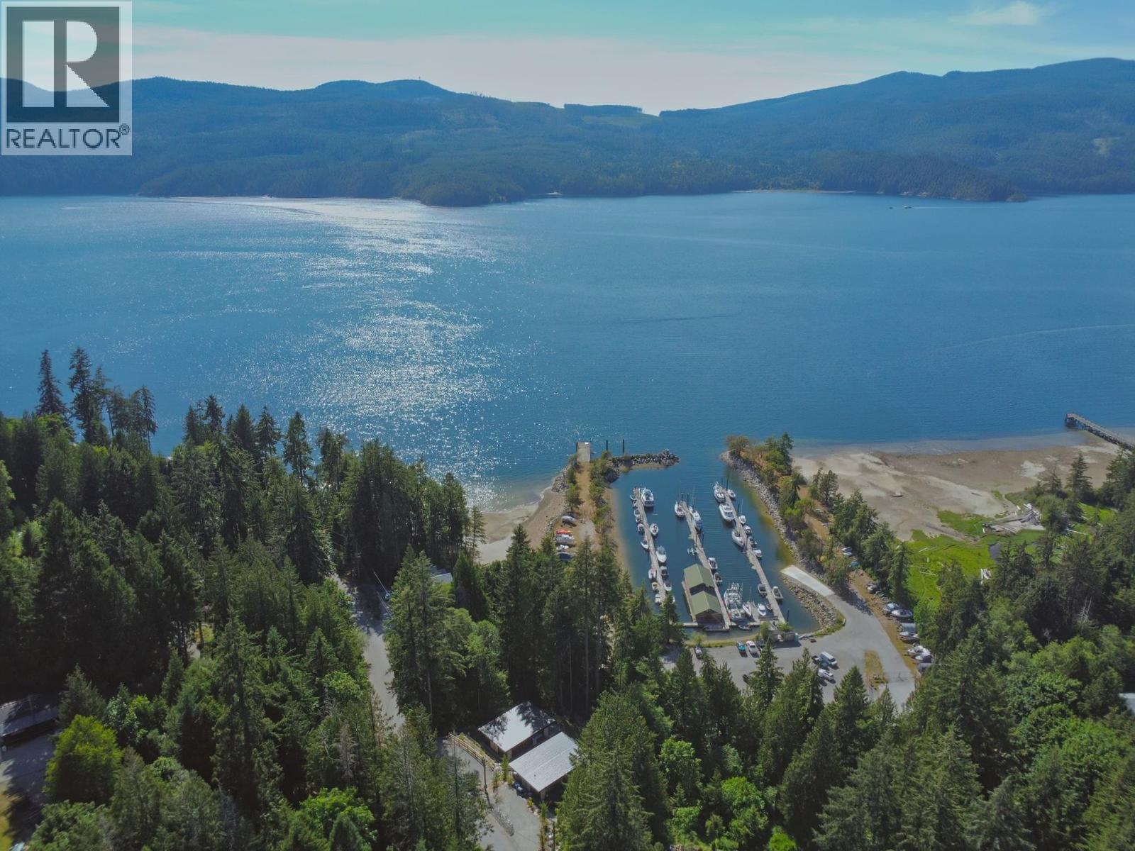 5792 Tillicum Bay Road, Sechelt, British Columbia  V7Z 0C7 - Photo 33 - R3137808