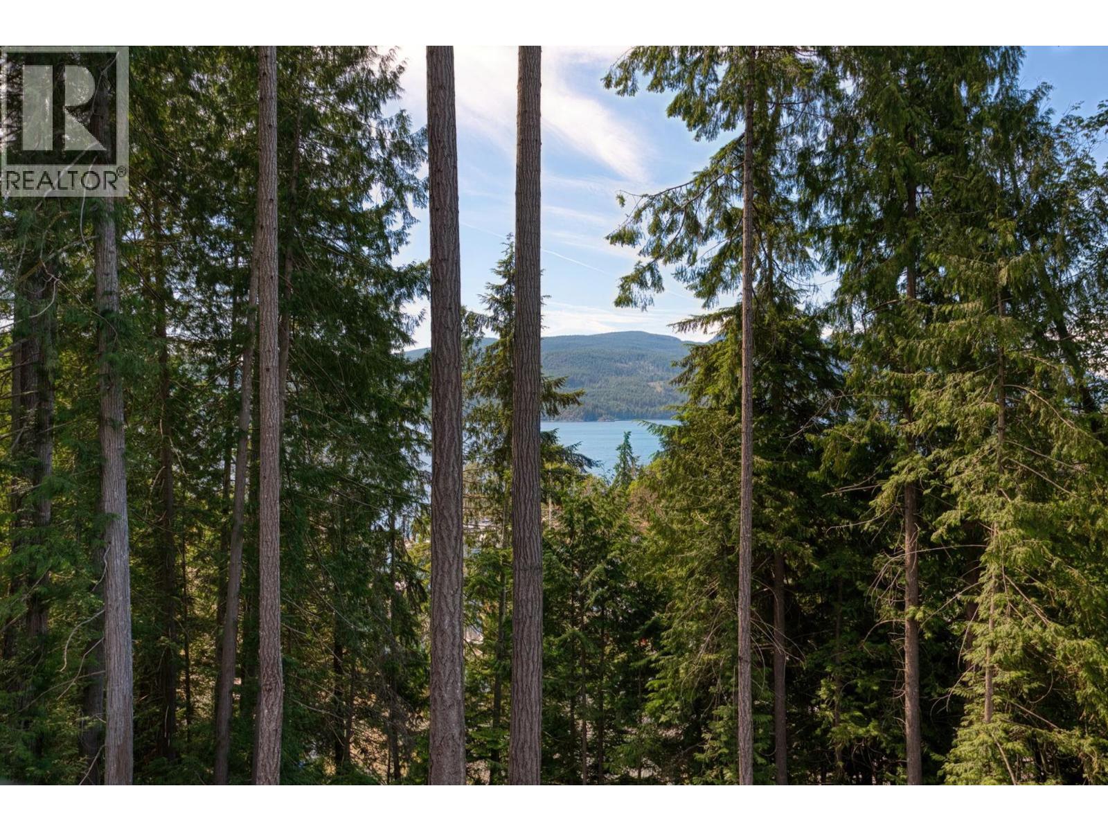 5792 Tillicum Bay Road, Sechelt, British Columbia  V7Z 0C7 - Photo 36 - R3137808