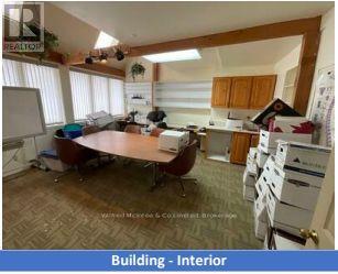 325 10th Street, Hanover, Ontario N4N 1P1 - Photo 11 - X13467560