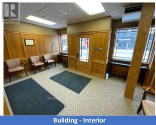 325 10th Street, Hanover, Ontario N4N 1P1 - Photo 6 - X13467560