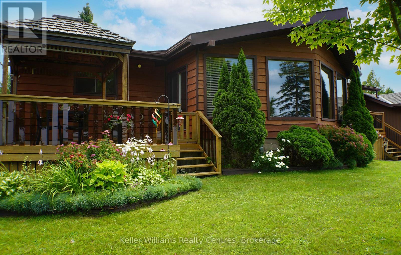 453 SHORELINE AVENUE, south bruce peninsula, Ontario
