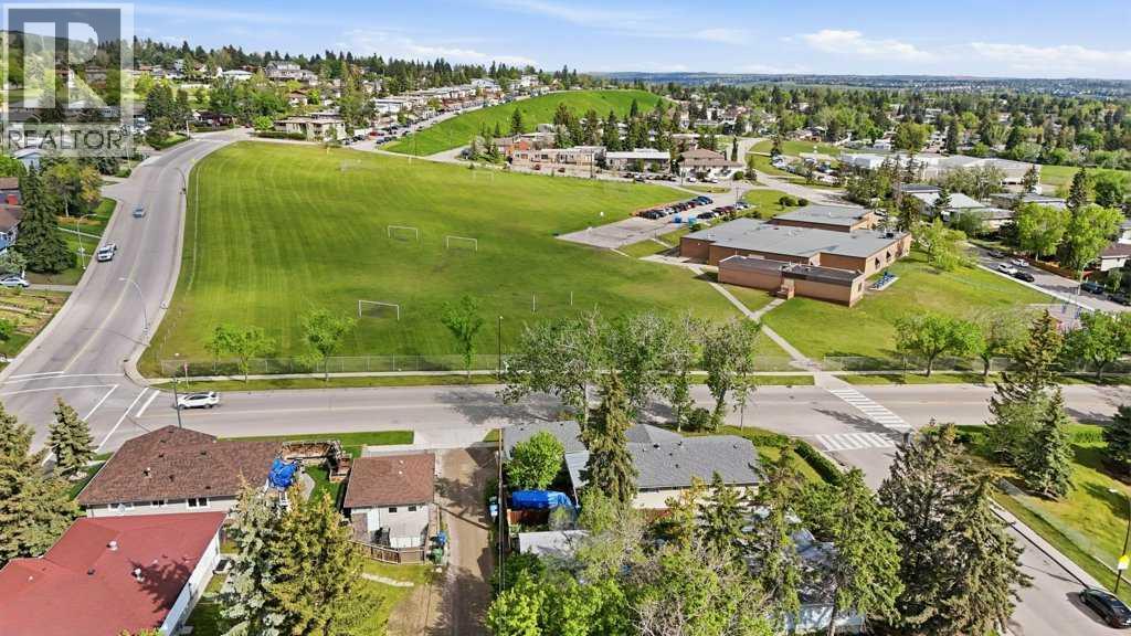 7115 Huntercrest Road NW, Calgary, Alberta  T2K 4J9 - Photo 35 - A2317206