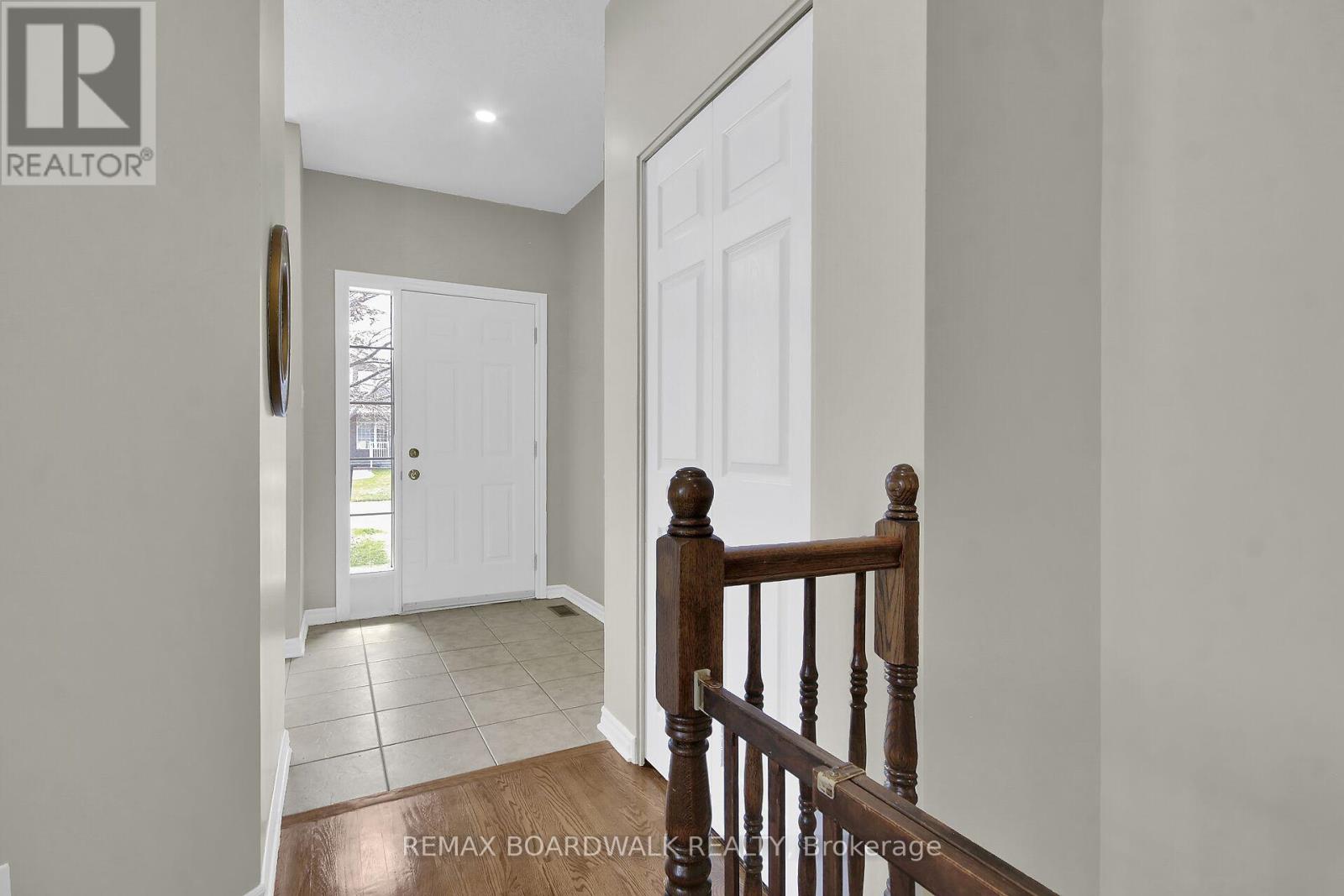 48 Maricona Way, Ottawa, Ontario K2T 1H2 - Photo 7 - X13467674