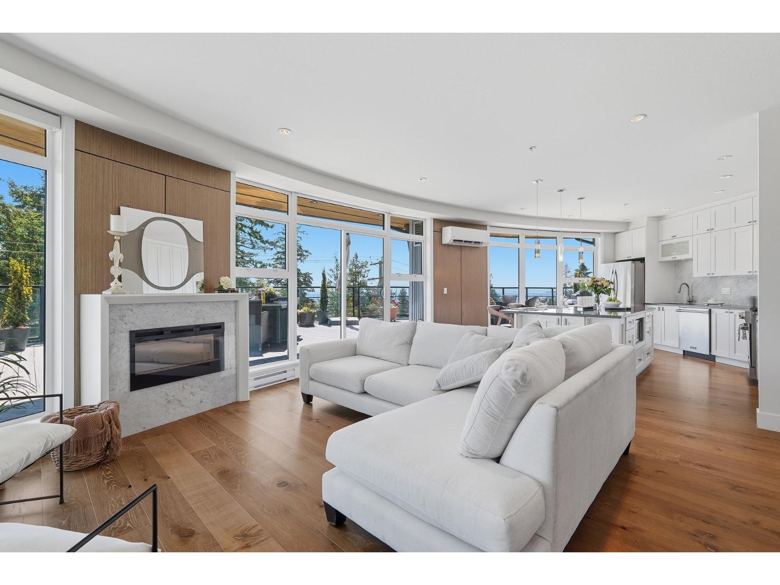 418 14855 Thrift Avenue, White Rock, British Columbia  V4B 2J6 - Photo 15 - R3137813