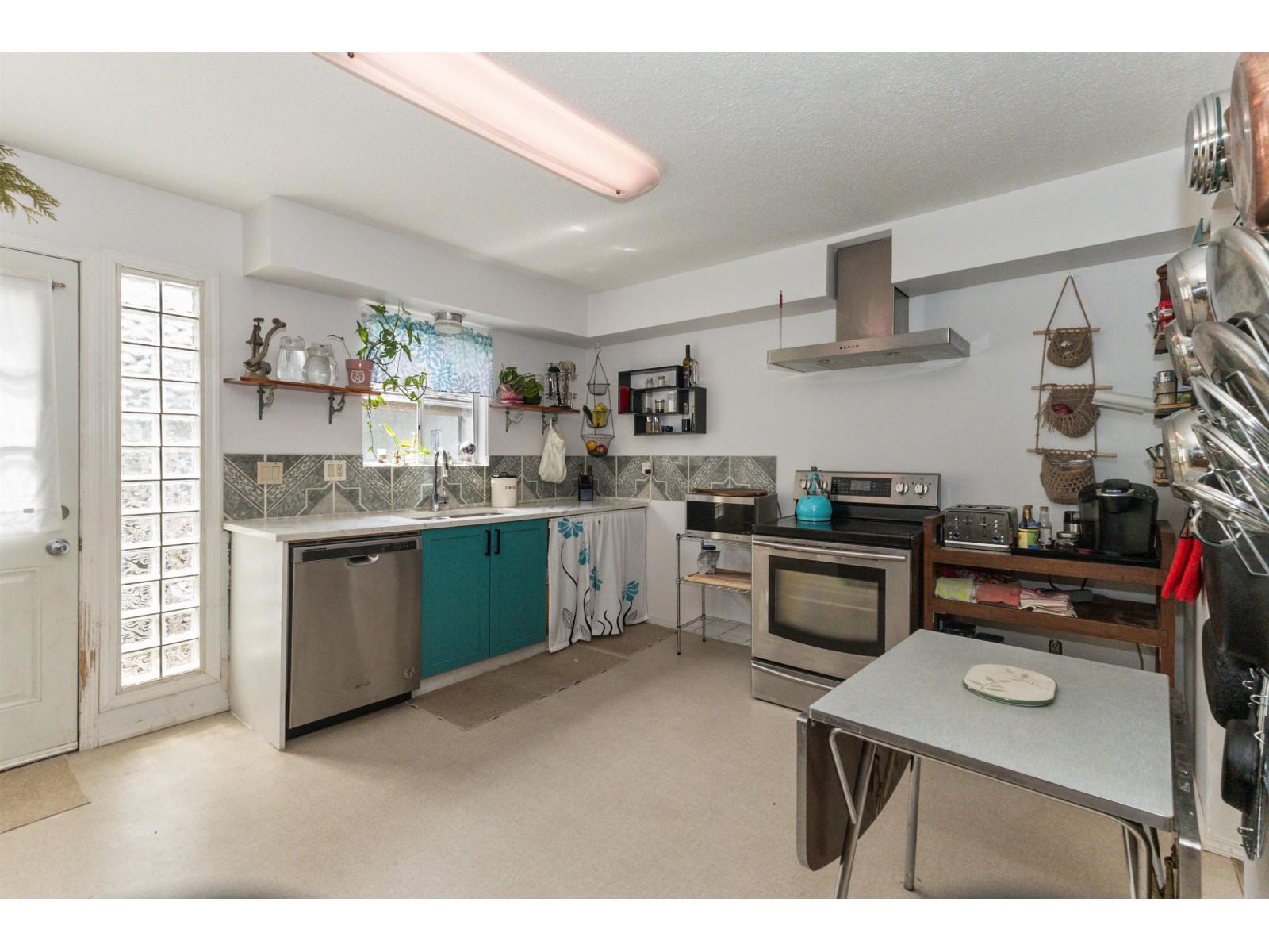 34282 Catchpole Avenue, Mission, British Columbia  V2V 6P2 - Photo 14 - R3137462