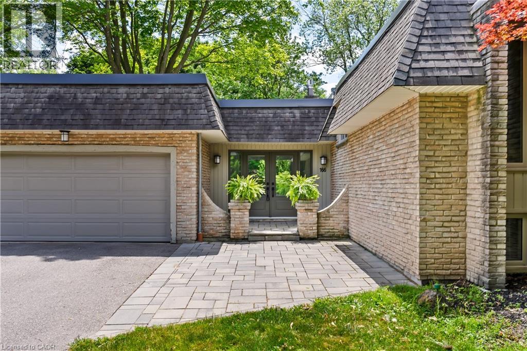 166 Castle Crescent, Oakville, Ontario  L6J 5H3 - Photo 3 - 40836904