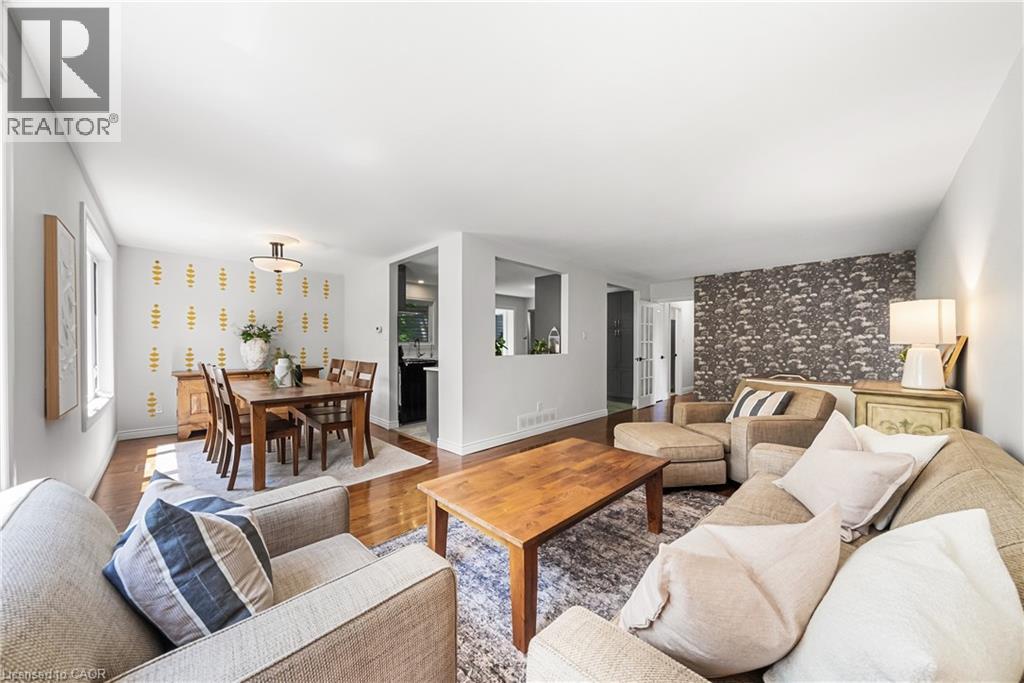 166 Castle Crescent, Oakville, Ontario  L6J 5H3 - Photo 9 - 40836904
