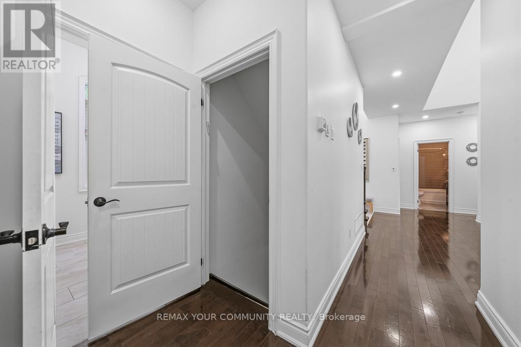 38 Windermere Circle, Tay, Ontario  L4R 0C3 - Photo 33 - S12889472