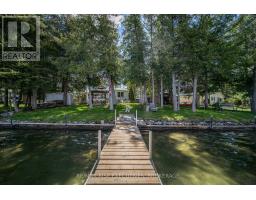 193 RED CEDAR POINT ROAD, Stone Mills, Ontario