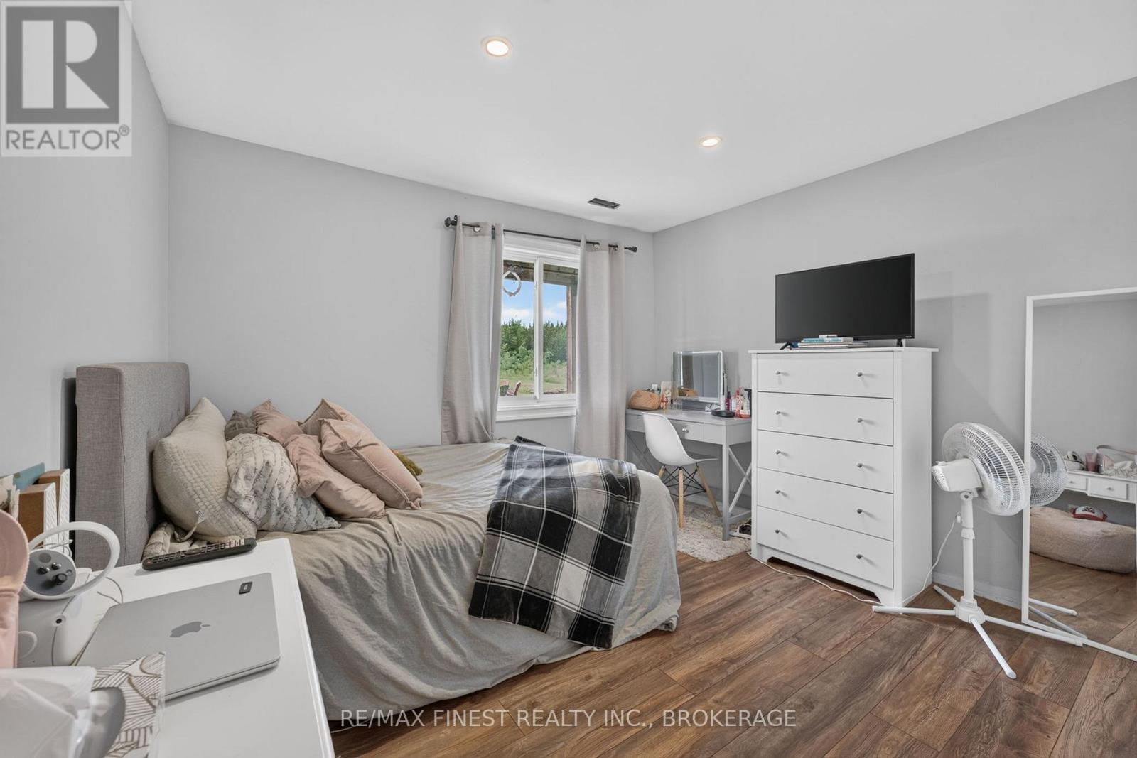 689 Glennelm Road, Greater Napanee, Ontario  K0K 2W0 - Photo 30 - X13467662