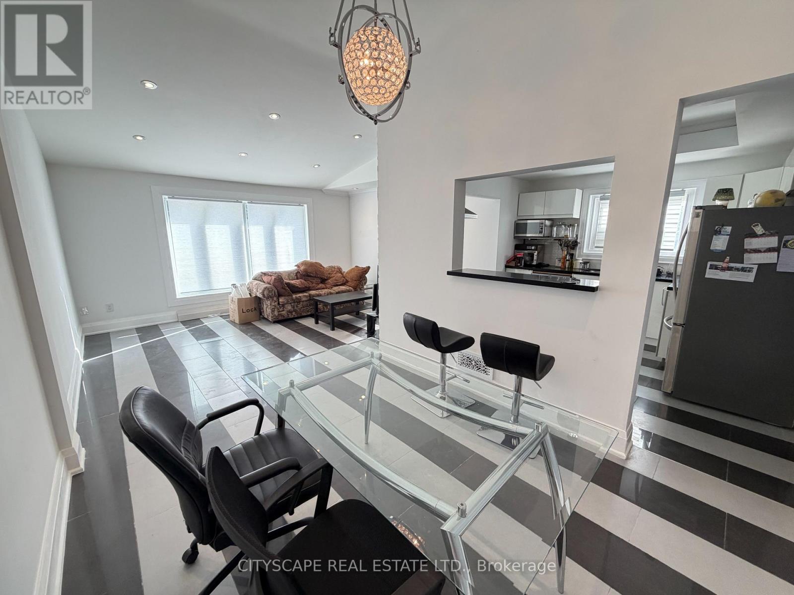Upper - 135 Bonham Boulevard, Mississauga, Ontario  L5M 1C8 - Photo 38 - W13462010