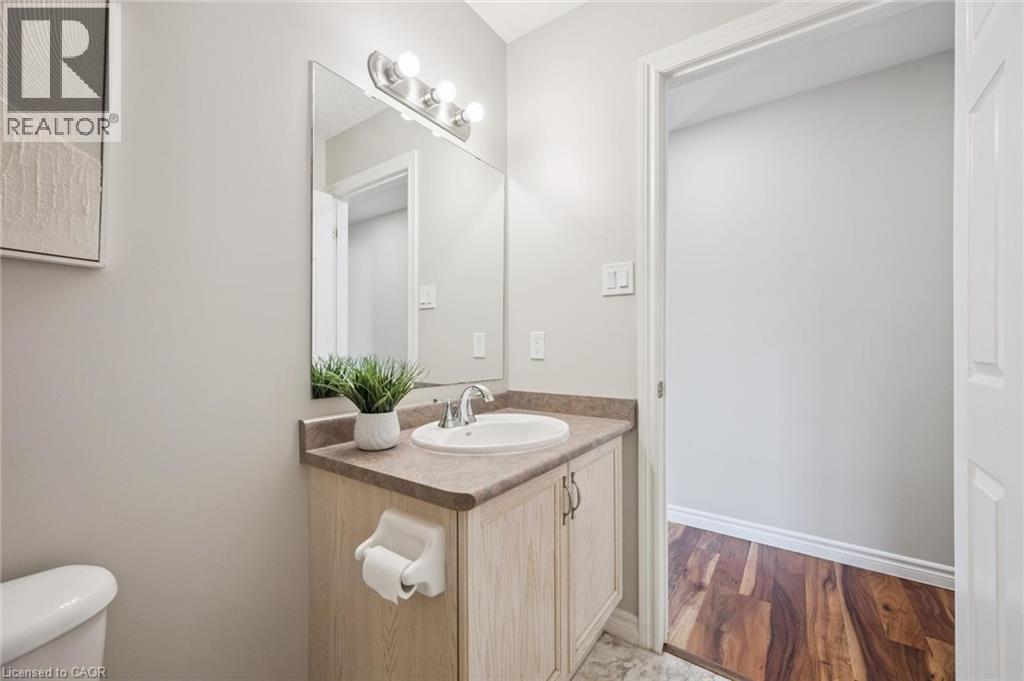491 Sandbanks Crescent, Waterloo, Ontario  N2V 2J3 - Photo 24 - 40838984