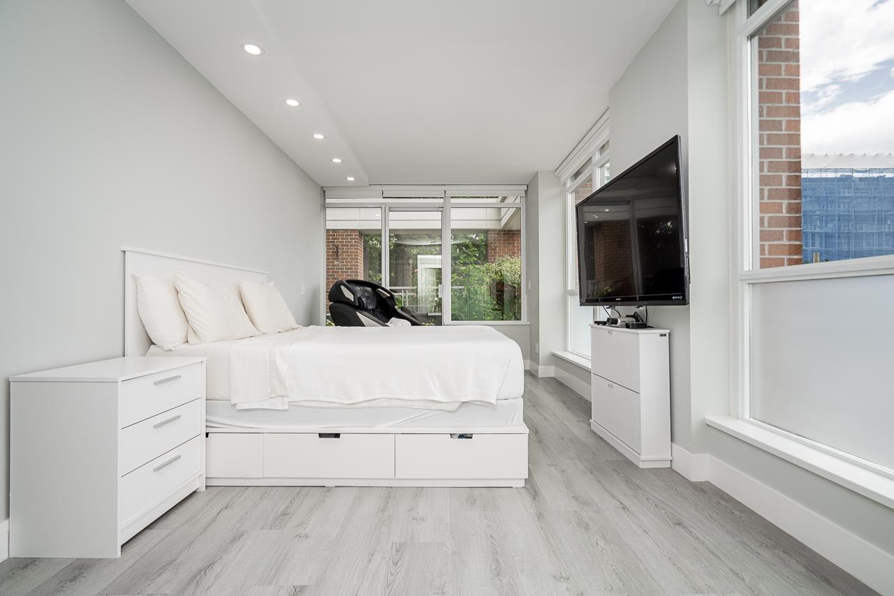 203 15152 Russell Avenue, White Rock, British Columbia  V4B 0A3 - Photo 21 - R3137773