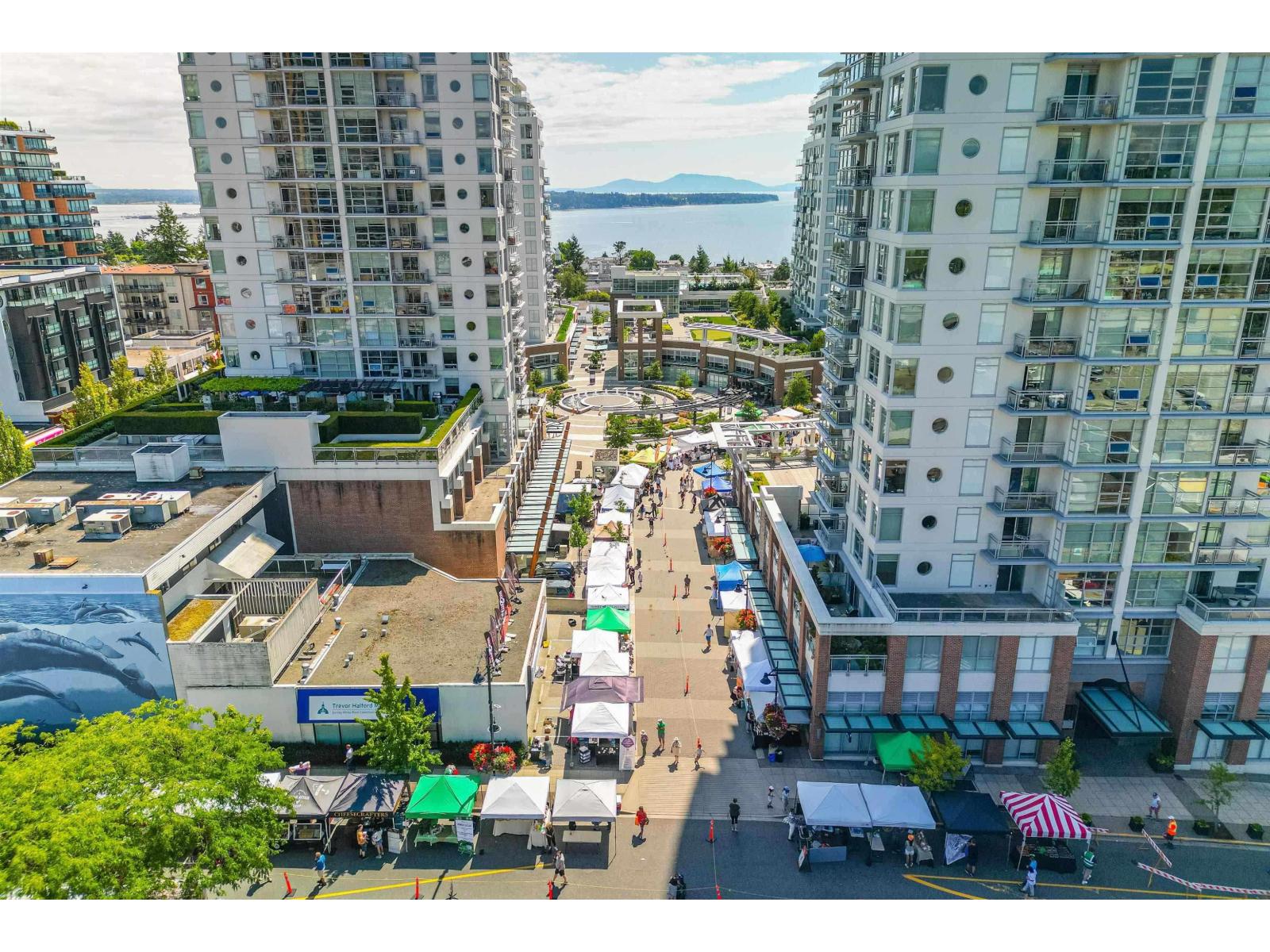 203 15152 Russell Avenue, White Rock, British Columbia  V4B 0A3 - Photo 36 - R3137773
