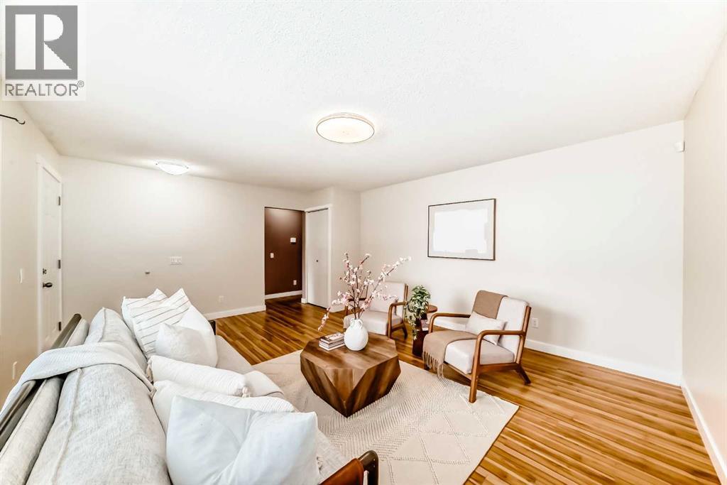 6607 Malvern Road NE, Calgary, Alberta  T2A 5C3 - Photo 8 - A2320845