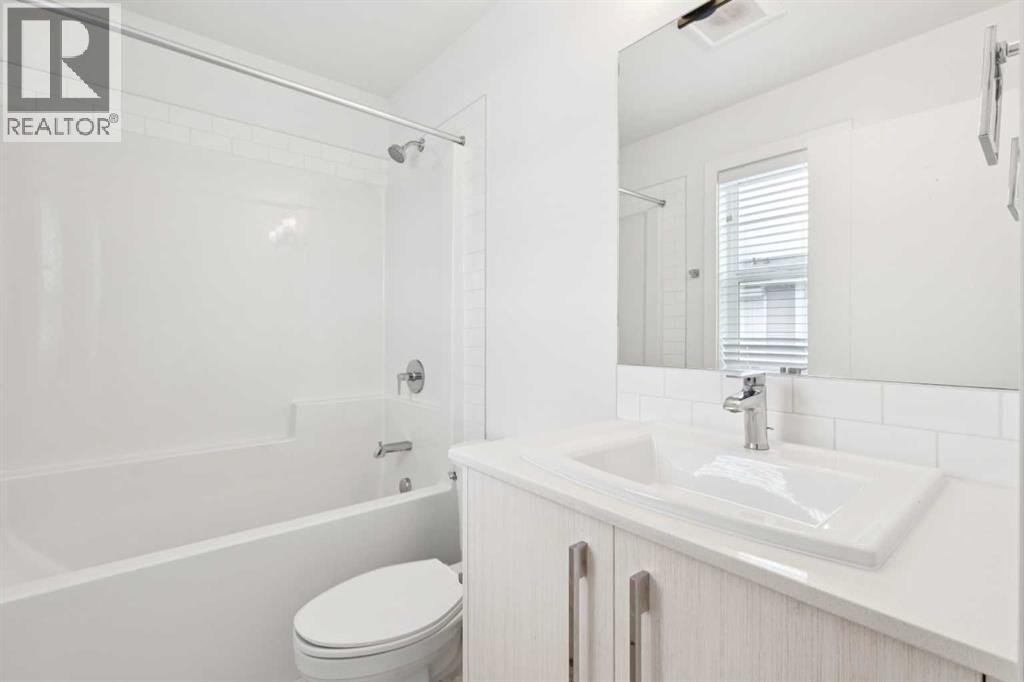 316, 669 Savanna Boulevard, Calgary, Alberta  T3J 2K2 - Photo 24 - A2321985
