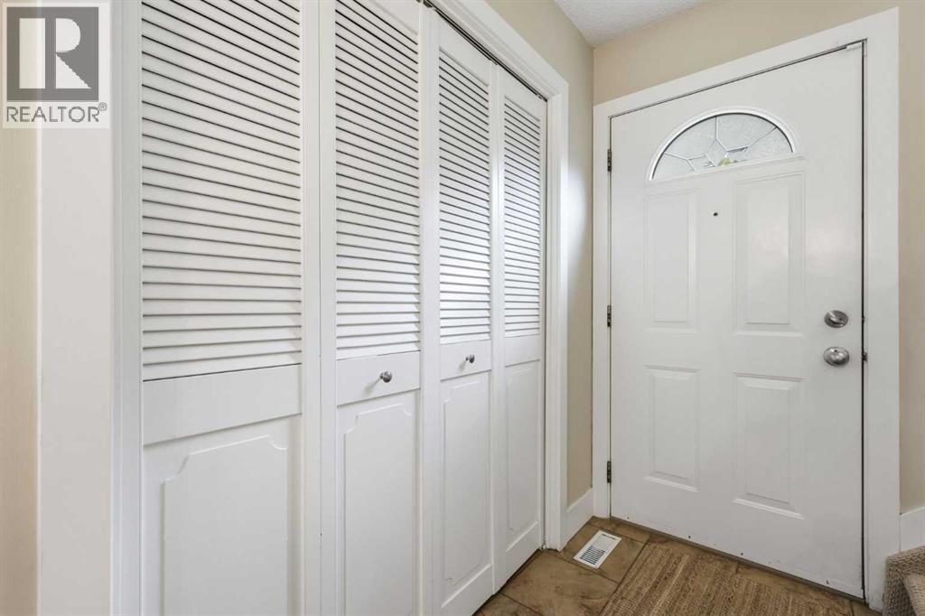 2222 28 Street SW, Calgary, Alberta  T3E 2H6 - Photo 4 - A2322118