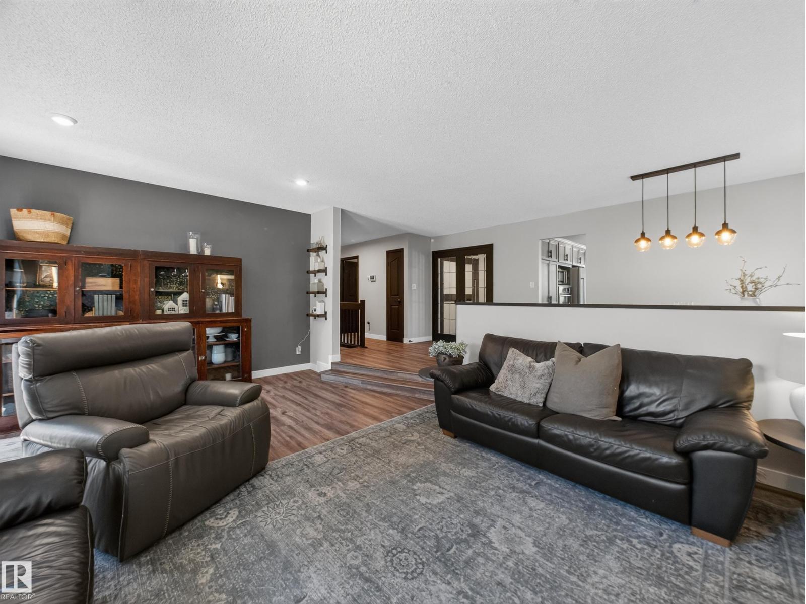 9 Coachman Pl, Sherwood Park, Alberta  T8H 1C1 - Photo 7 - E4494668