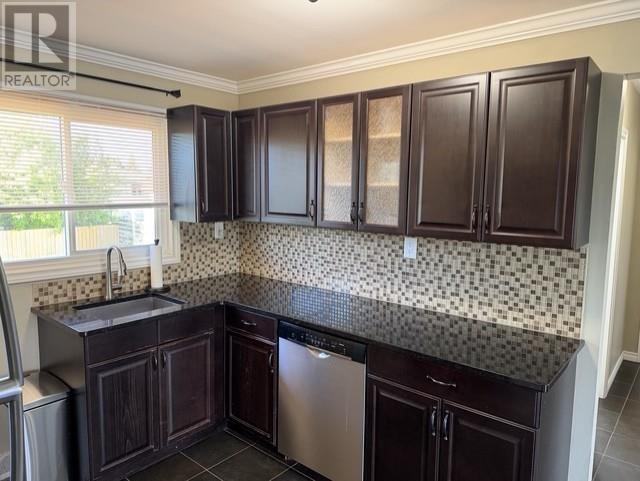 17 Velva Ave, Thunder Bay, Ontario  P7A 6N4 - Photo 5 - TB2601599