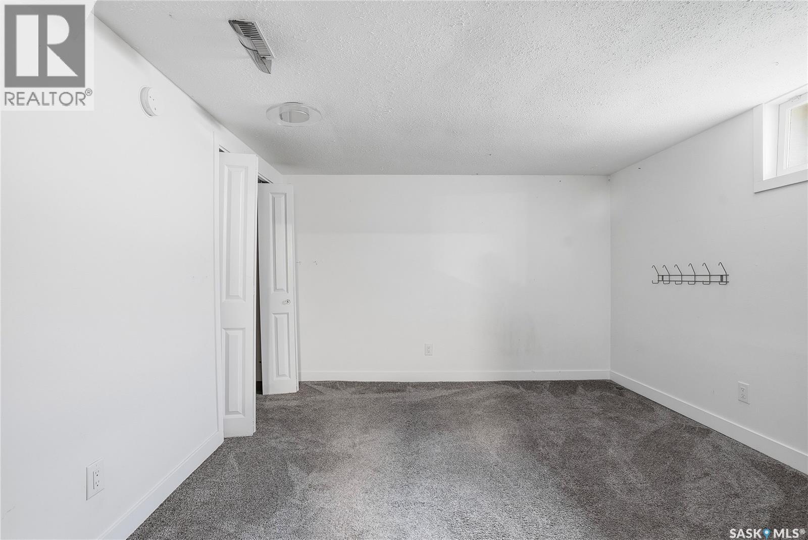 621 Bedford Road, Saskatoon, Saskatchewan  S7L 0E9 - Photo 36 - SK040024