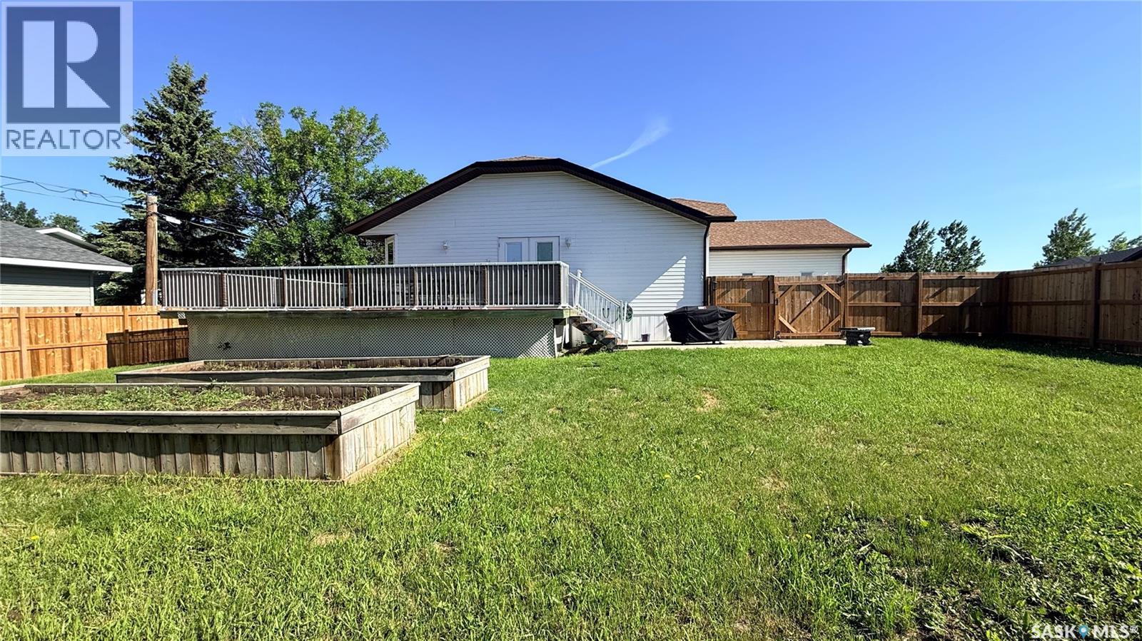 304 Archibald Street, Midale, Saskatchewan  S0C 1S0 - Photo 42 - SK039757