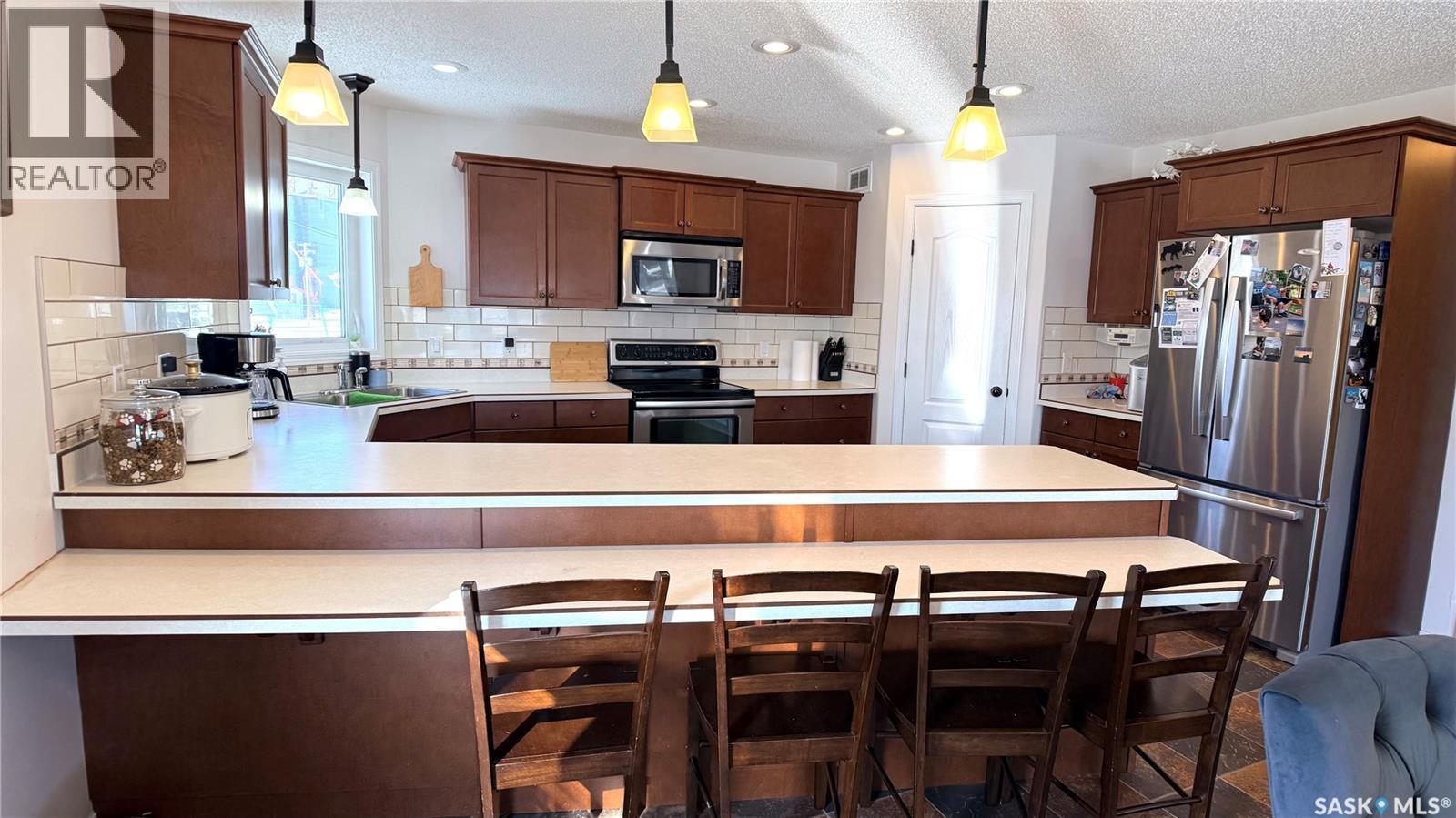 304 Archibald Street, Midale, Saskatchewan  S0C 1S0 - Photo 9 - SK039757