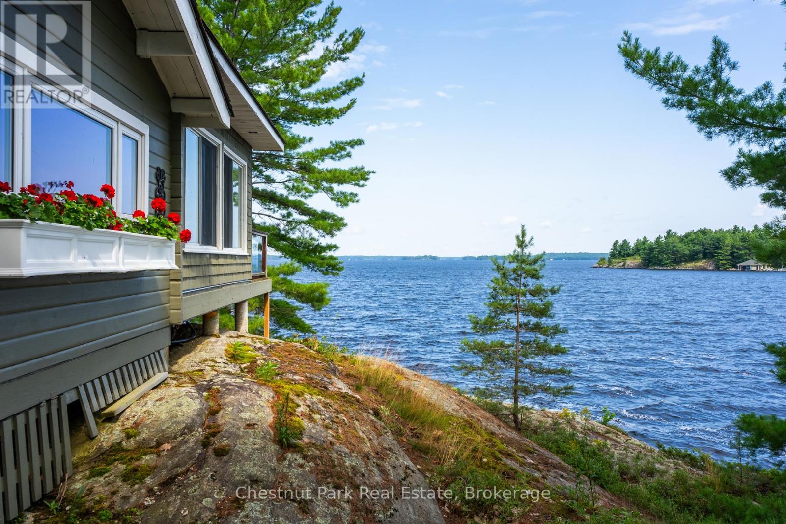 1 Helena Island, Gravenhurst, Ontario  P1P 1R1 - Photo 12 - X13449104