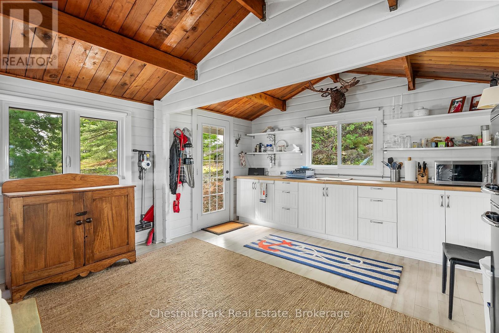 1 Helena Island, Gravenhurst, Ontario  P1P 1R1 - Photo 6 - X13449104