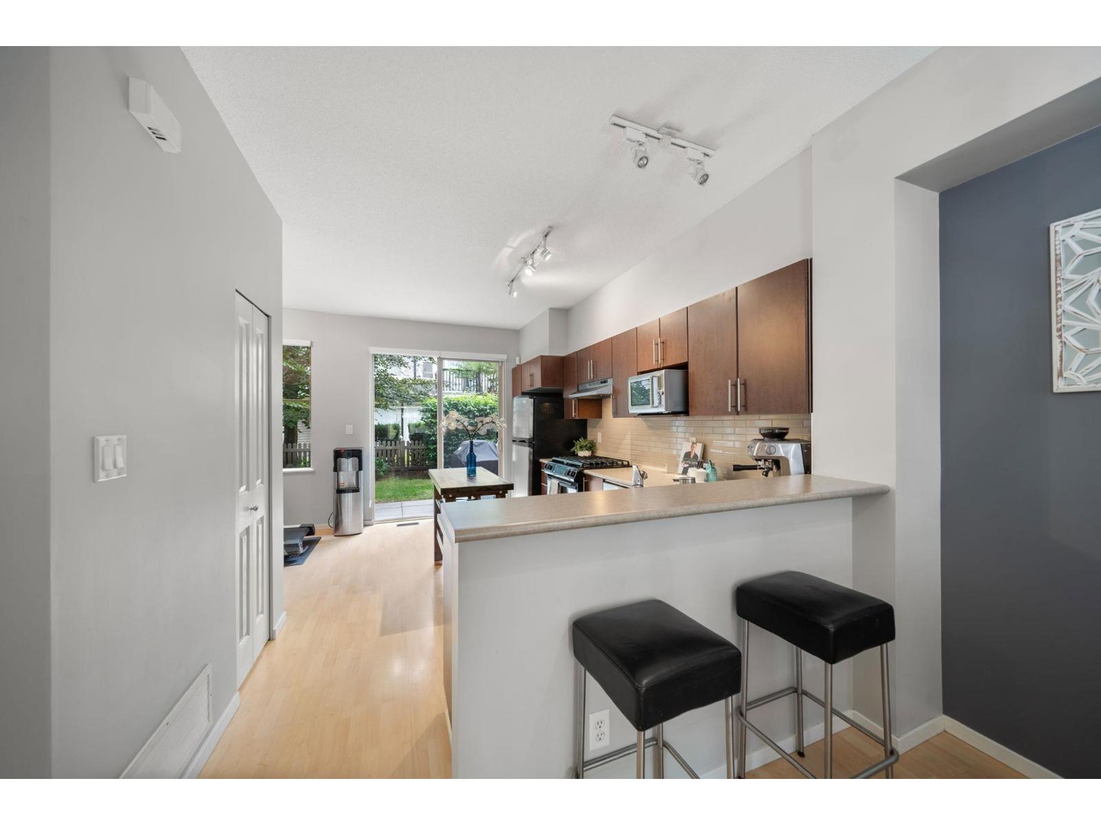 8 15152 62a Avenue, Surrey, British Columbia  V3S 1V1 - Photo 9 - R3136636
