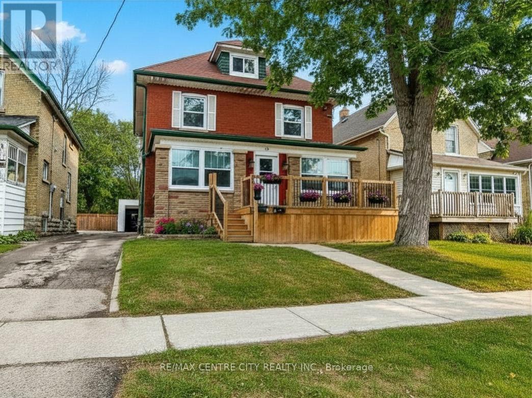 92 Forest Avenue, St. Thomas, Ontario  N5R 2J5 - Photo 1 - X13467744