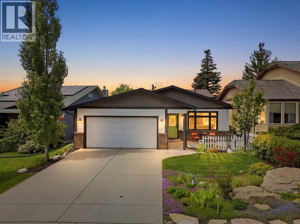 232 Hawkcliff Way NW, calgary, Alberta