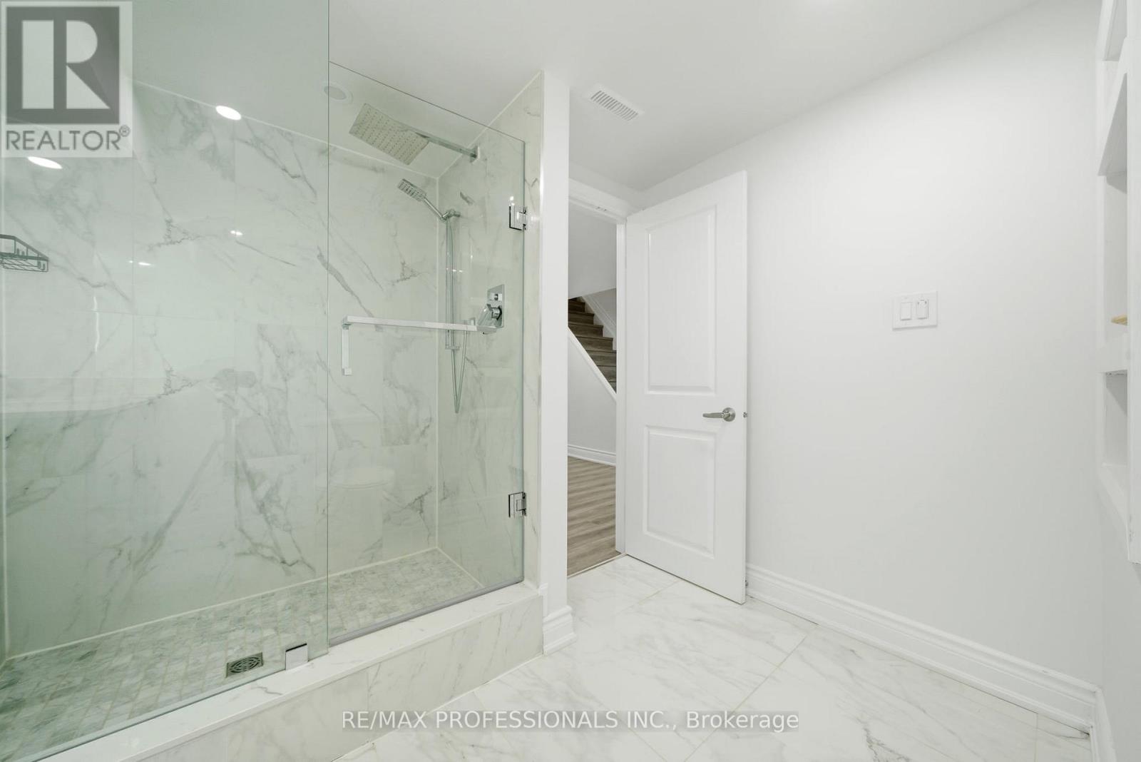 6 - 141 Ripley Court, Oakville, Ontario  L6H 1H2 - Photo 16 - W13467542