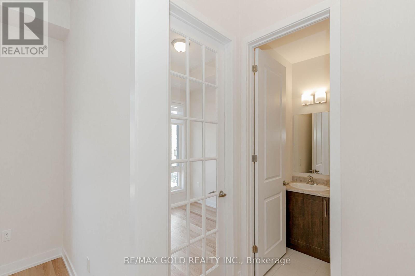 3118 Perkins Way N, Oakville, Ontario  L6H 7Z5 - Photo 18 - W13467546