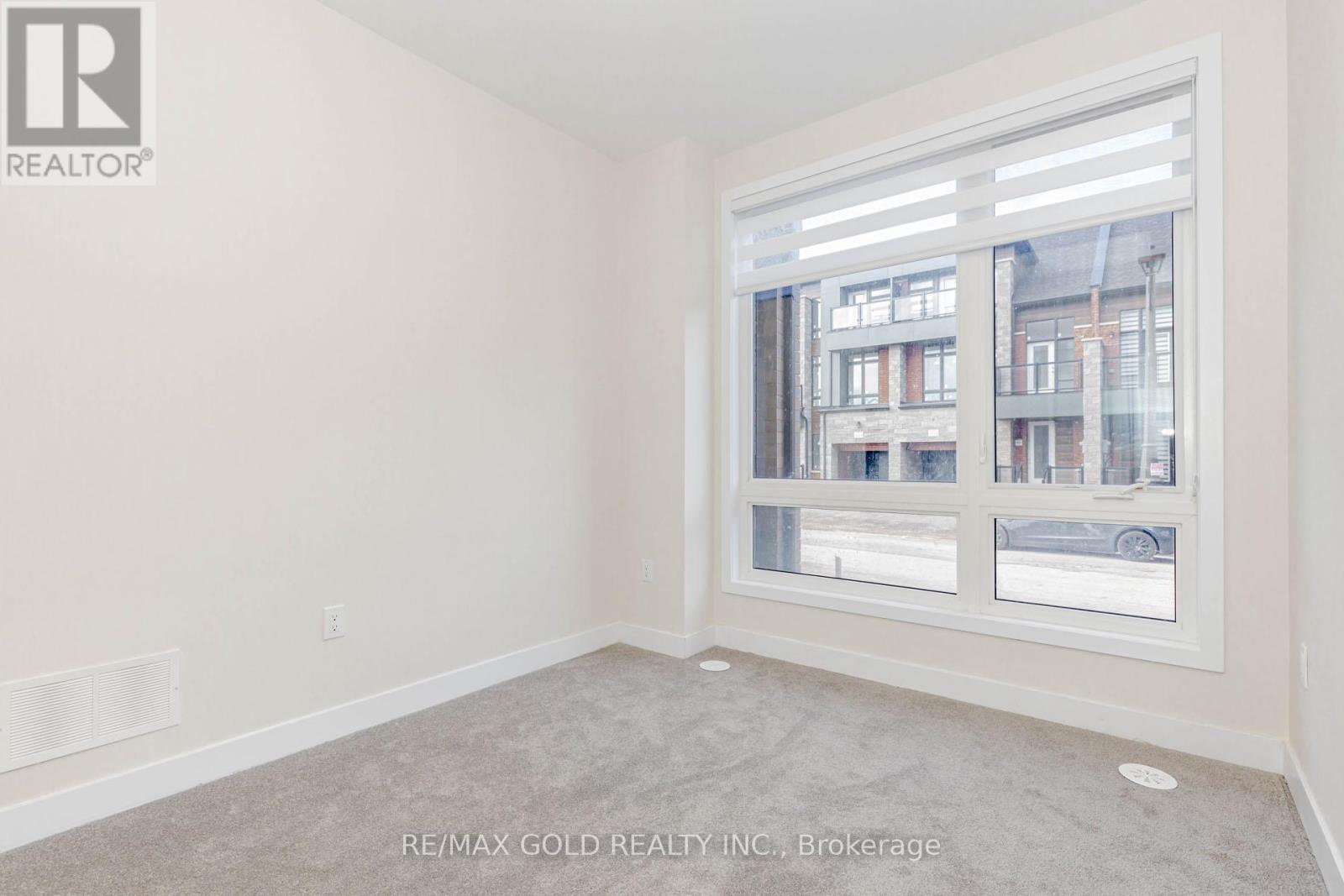 3118 Perkins Way N, Oakville, Ontario  L6H 7Z5 - Photo 8 - W13467546