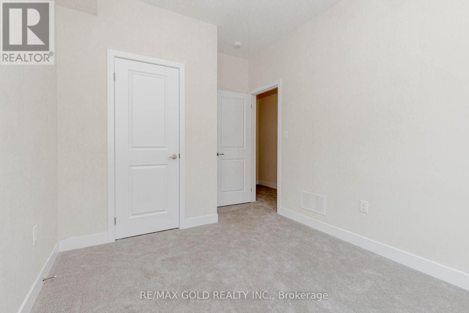 3118 Perkins Way N, Oakville, Ontario  L6H 7Z5 - Photo 9 - W13467546