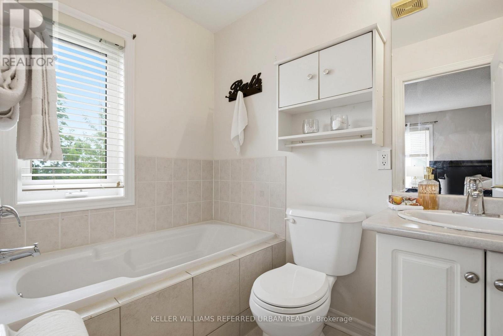 34 Lambrinos Lane, Toronto, Ontario  M3N 0A1 - Photo 21 - W13467606