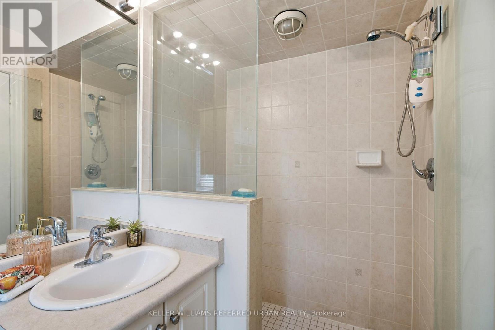 34 Lambrinos Lane, Toronto, Ontario  M3N 0A1 - Photo 28 - W13467606