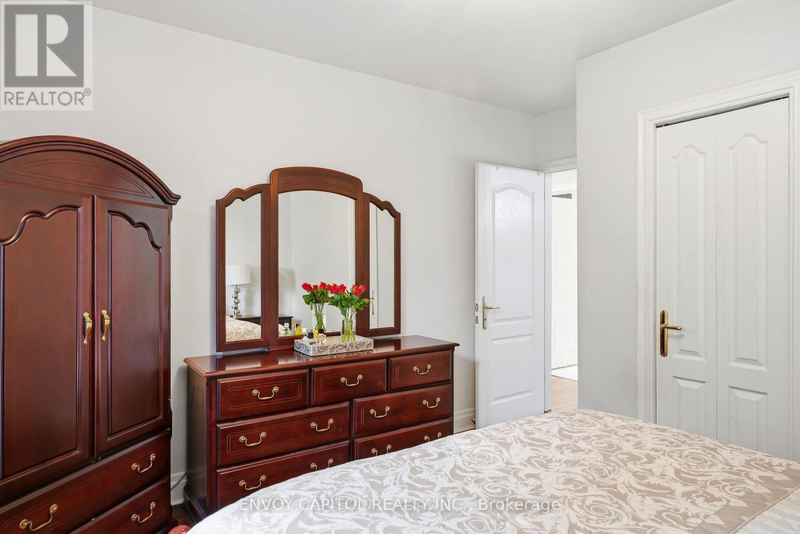 26 Deevale Road, Toronto, Ontario  M3M 1Z3 - Photo 19 - W13467680