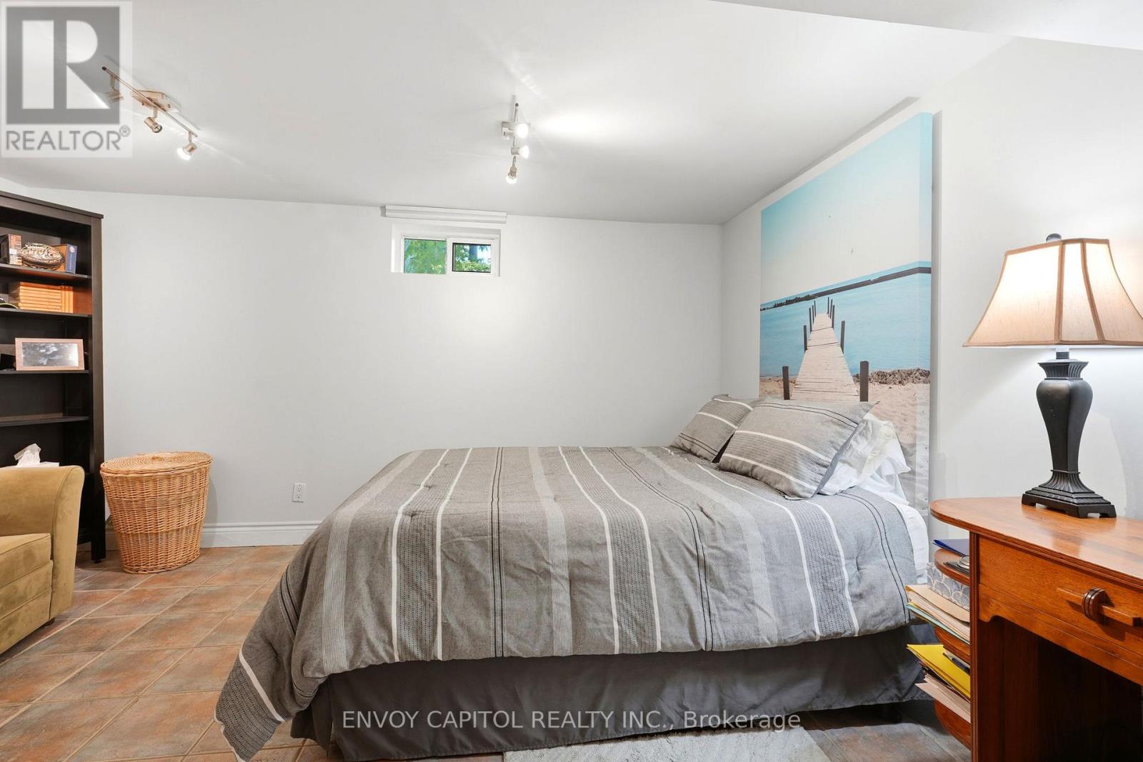 26 Deevale Road, Toronto, Ontario  M3M 1Z3 - Photo 27 - W13467680