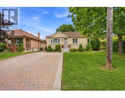 26 DEEVALE ROAD, Toronto, Ontario