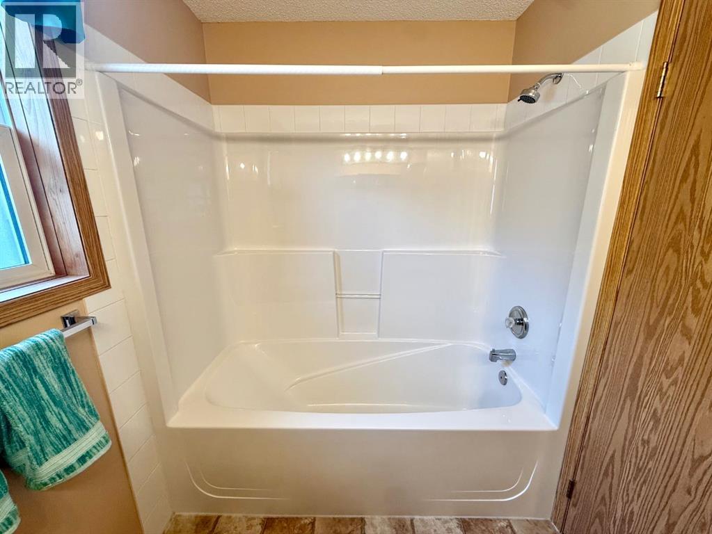 408 Freeman Way NW, High River, Alberta  T1V 1R2 - Photo 9 - A2321739