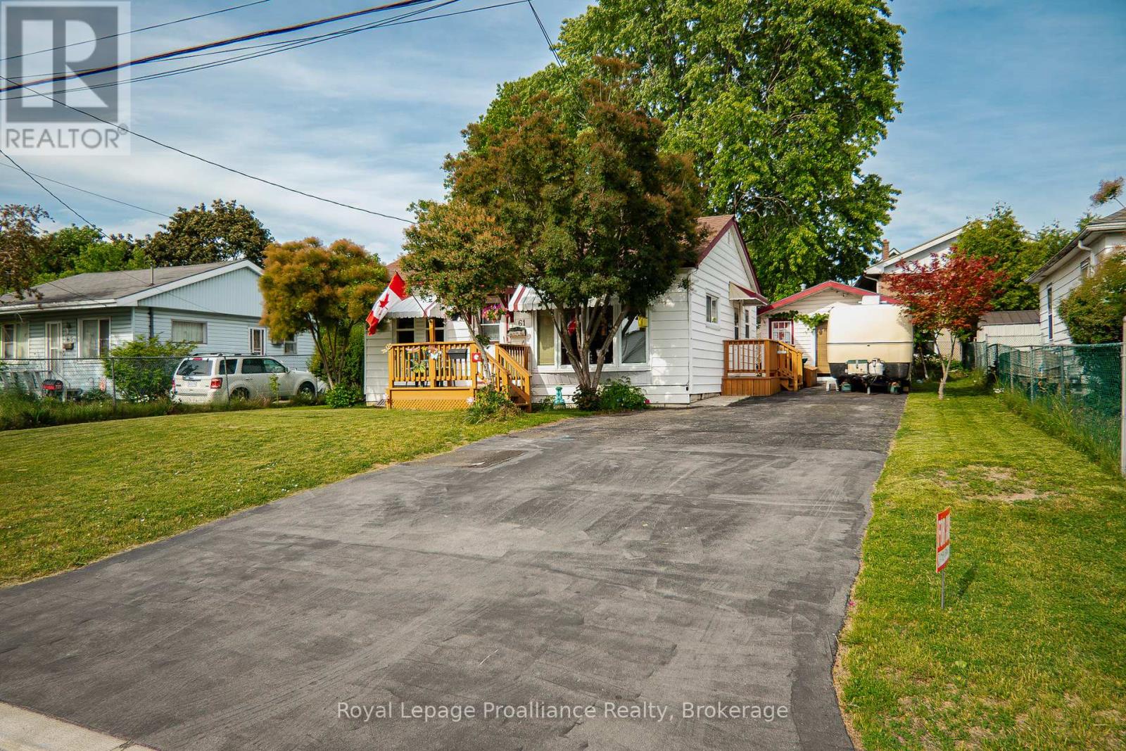 61 Orchard Drive, Belleville, Ontario  K8P 2K6 - Photo 2 - X13464618